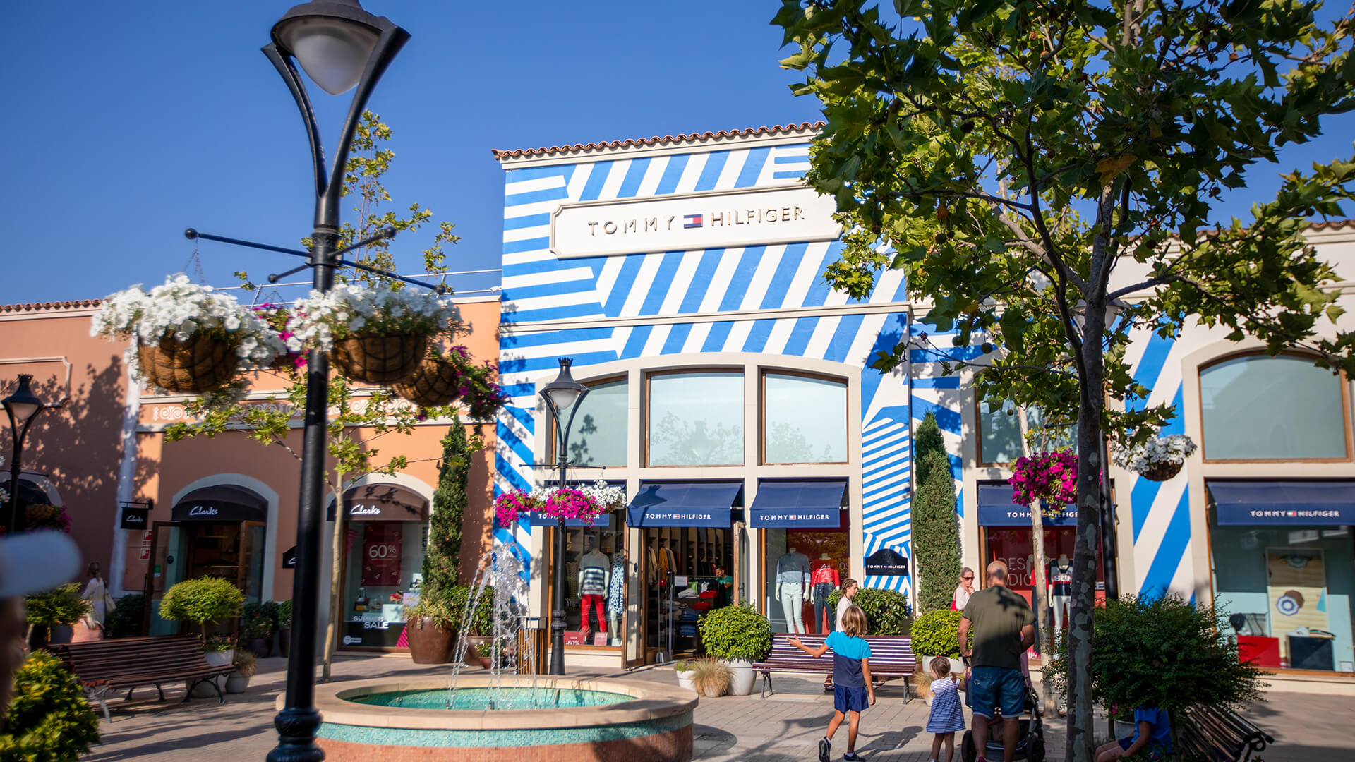 tommy hilfiger store in mallorca